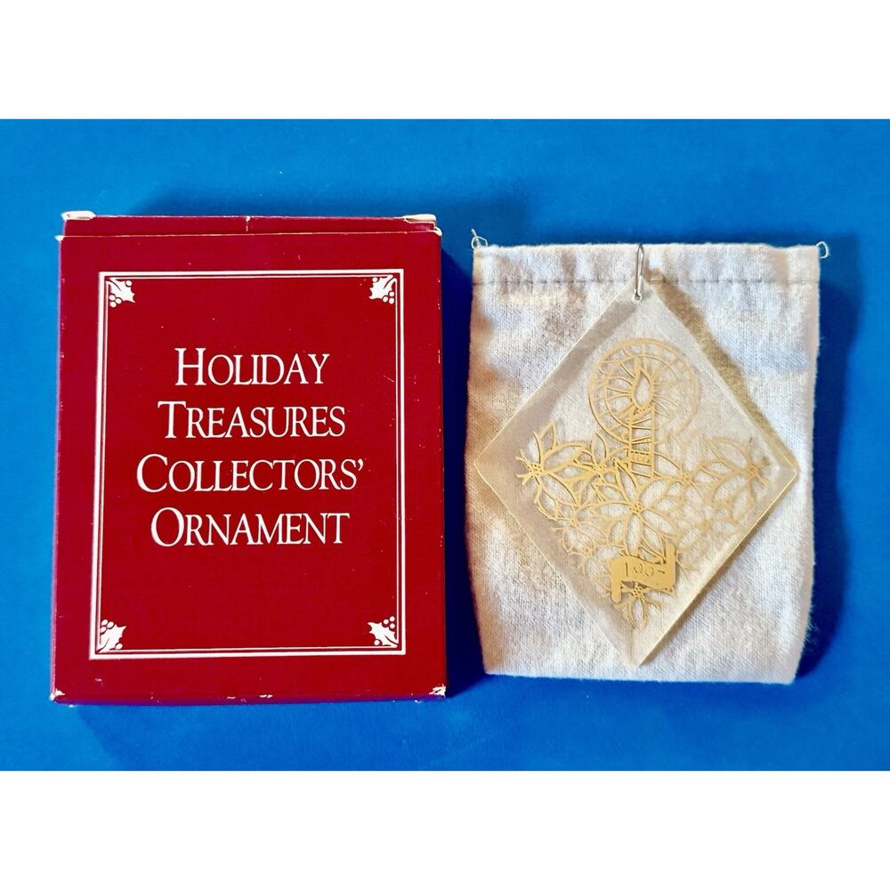 1997 Holiday Treasures Collectors’ Acrylic Lighted Candle Poinsettias Ornament